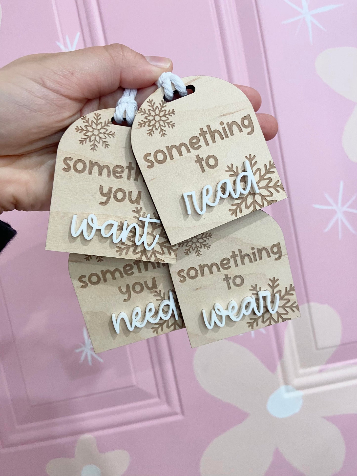 Want Need Wear Read tags | Snowflake