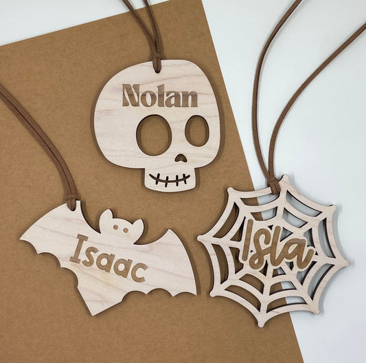 Boo-basket tag | engraved wood